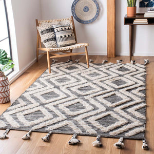 Safavieh Kenya Rug Collection KNY331Z - Black / Ivory