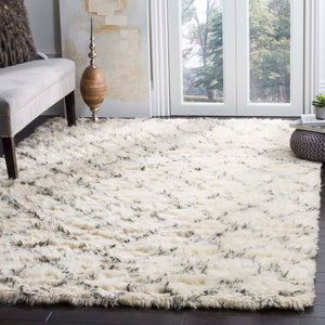 Safavieh Kenya Rug Collection KNY404A - Ivory / Grey