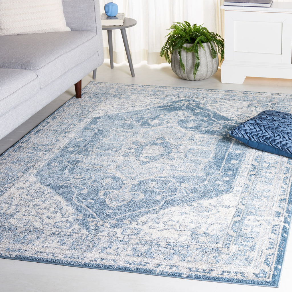 Safavieh Layla Collection, LAY108M - Ivory Grey / Blue