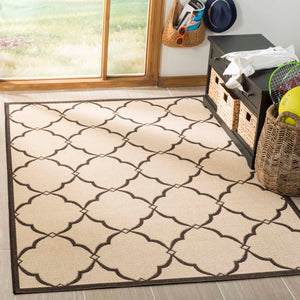 Safavieh Linden 100 Rug Collection LND125U - Creme / Brown