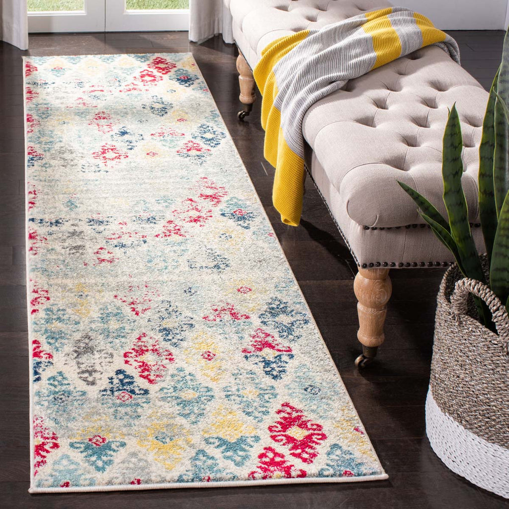 Safavieh Madison 300 Rug Collection MAD304M - Ivory / Blue