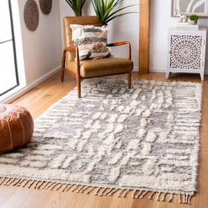 Safavieh Manhattan Rug Collection MAN469F - Ivory / Grey