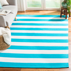 Safavieh Montauk Rug Collection MTK712N - Turquoise / Ivory