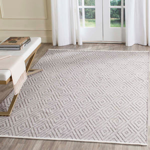 Safavieh Montauk Rug Collection MTK811A - Grey / Ivory