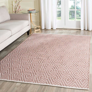 Safavieh Montauk Rug Collection MTK811E - Beige / Ivory
