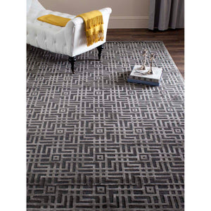 Safavieh Tibetan Rug Collection TB426B - Charcoal