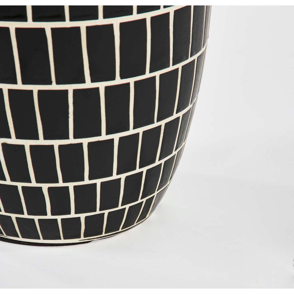 Aela Table Lamp  | Safavieh - TBL2000 - Black