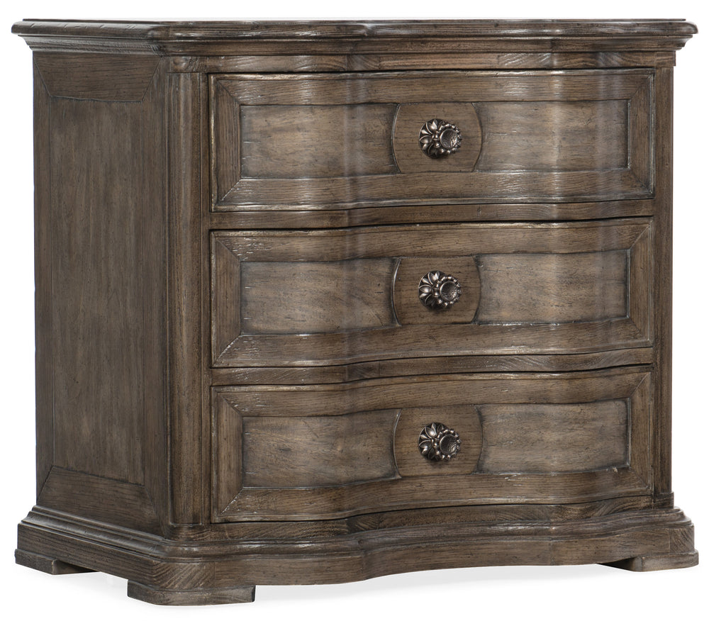 Woodlands Three-Drawer Nightstand | Hooker Furniture - 5820-90016-84